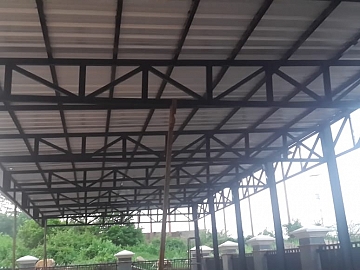 Pekerjaan Atap Baja Hollow dan Zincalume Parkir